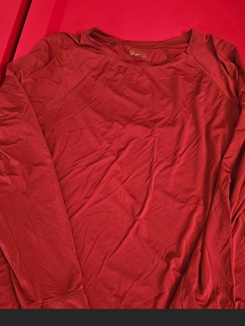 OFFLINE by Aerie Women's Red Gotta Run Long Sleeve Crew Neck Athletic Tee L